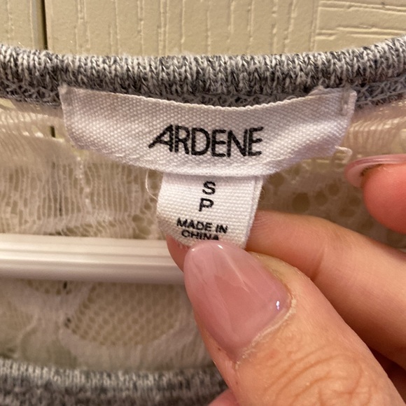 Grey and white long sleeve. - Picture 3 of 3